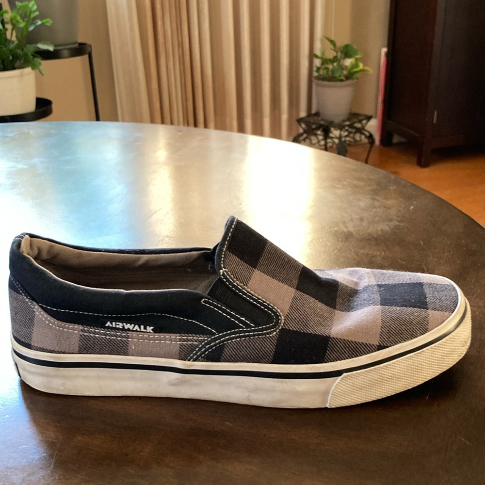 Airwalk shoes